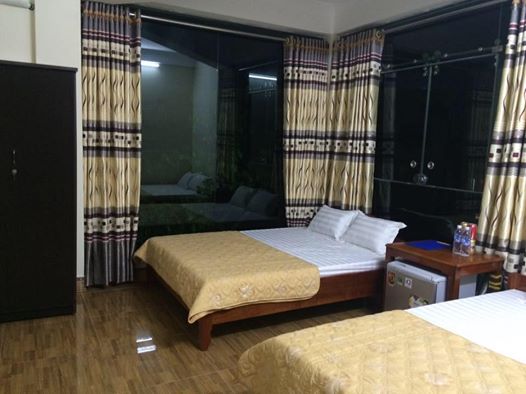Phòng khách sạn Lan Vinh