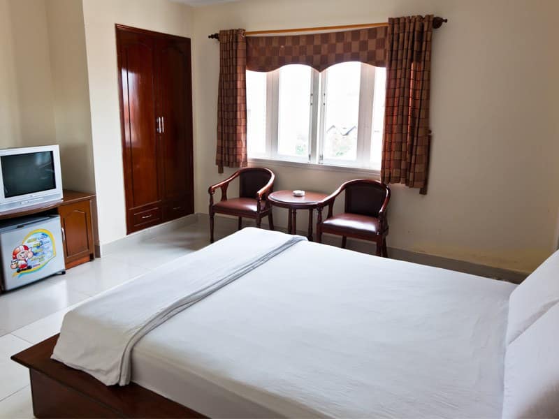 Phòng nghỉ khách sạn Hoàng Long Sơn 1