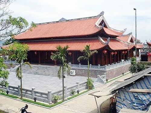 Đại gia Nghệ An lừng danh từng xây 'biệt phủ' 50 tỷ làm hồi môn cho con gái kinh doanh gì?
