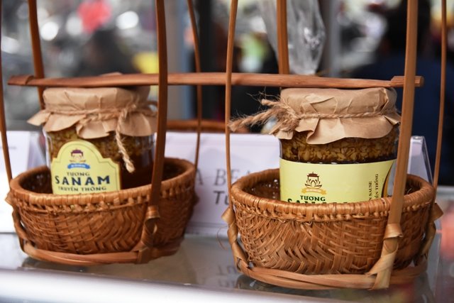 Tương Nam Đàn - Top 10 đặc sản nước chấm và gia vị nổi tiếng Việt Nam