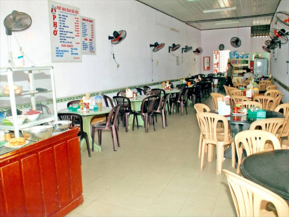 Nhà hàng khách sạn Mai Đào