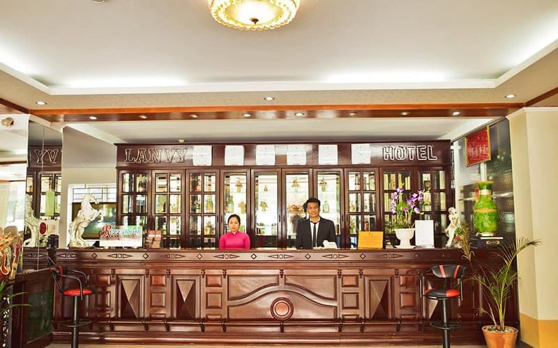 Khách sạn Lan Vy