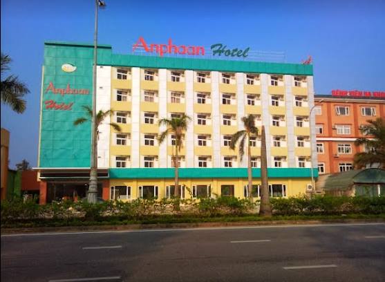 Khách sạn Anphaan Hotel