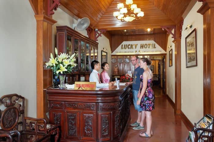 Khách sạn Lucky Hà Nội