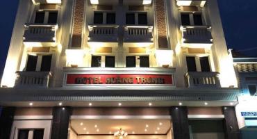 Khách sạn Hoàng Trung