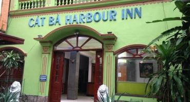 Khách sạn Harbour Inn