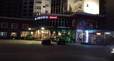 Khách sạn Crown Hạ Long